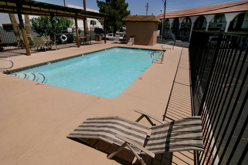 Americas Best Value Inn Downtown Las Vegas Exterior photo